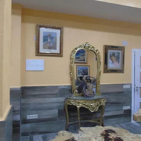 乡村民宿 Museum 索斯-德尔雷卡托利科